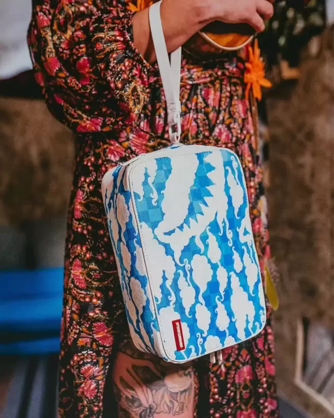 ARTICOLI DA TOELETTATURA SKYBORNE