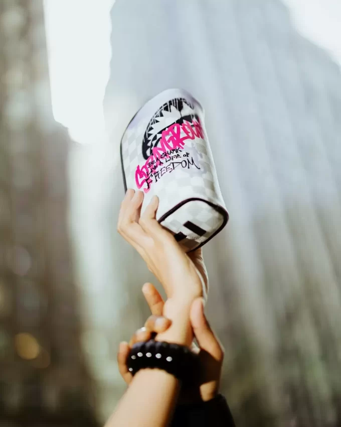 ASTUCCIO PER MATITE SPRAY POETRY