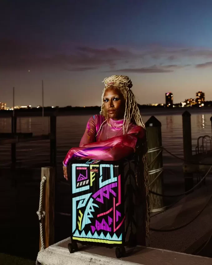 BAGAGLIO A MANO RIGIDO A.I. PATH TO THE FUTURE III – COLLABORAZIONE SANDFLOWER