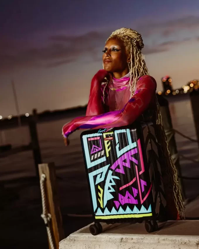 BAGAGLIO A MANO RIGIDO A.I. PATH TO THE FUTURE III – COLLABORAZIONE SANDFLOWER