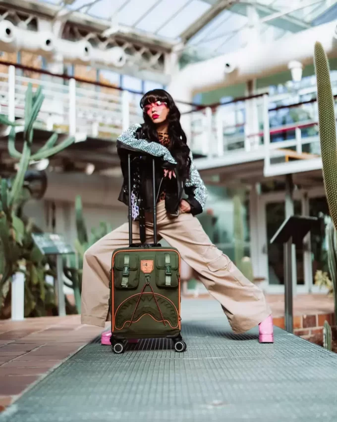 BAGAGLIO A MANO SPECIAL OPS SHARK SQUAD