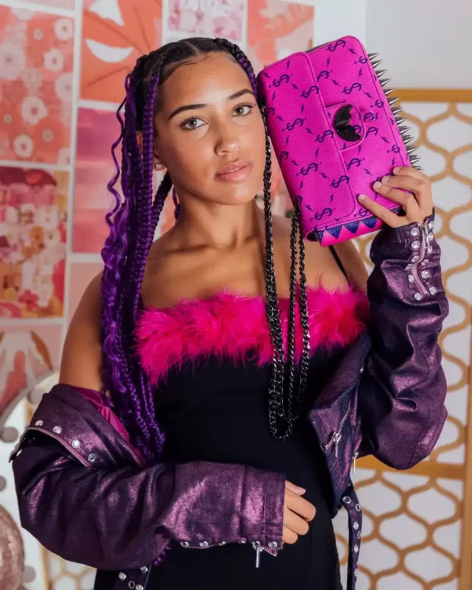 BORSA A MANO CON CATENA DORATA E SQUALO NAPDRAGON