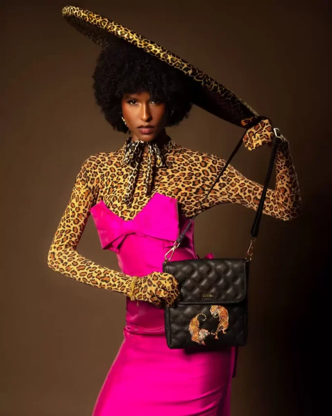 BORSA A TRACOLLA PORTAVALUTE CATWALK