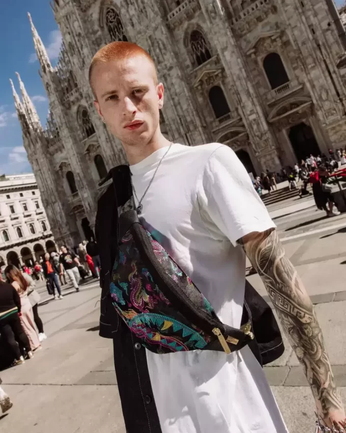 BORSA A TRACOLLA SAVVY CON DRAGHI RICAMATI