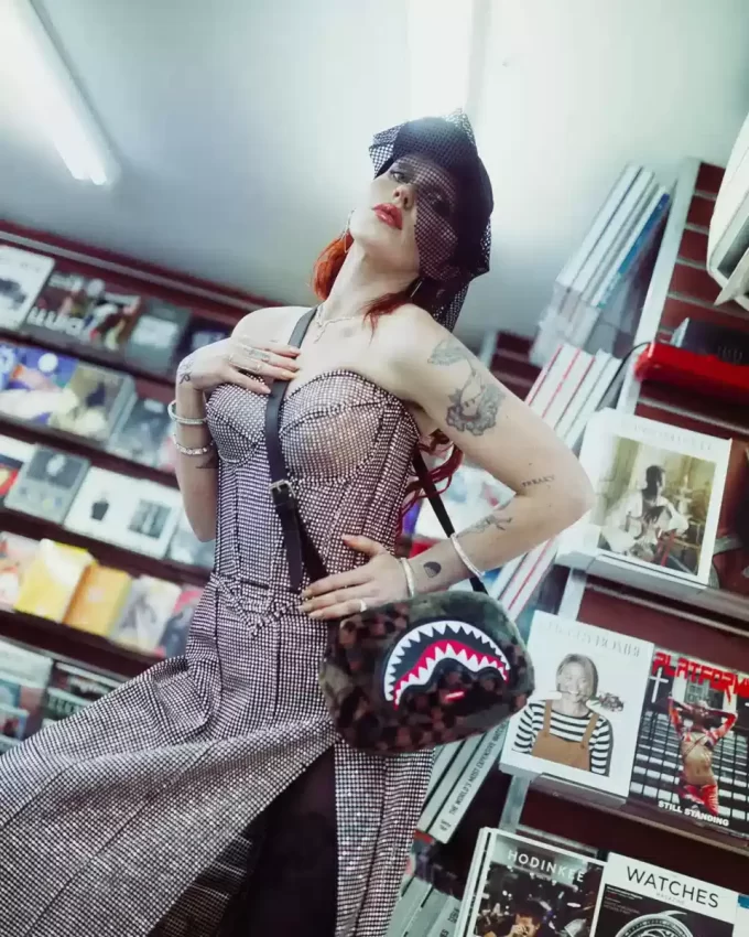 BORSA BIG SKY FUR SHARK MESSENGER BRICK