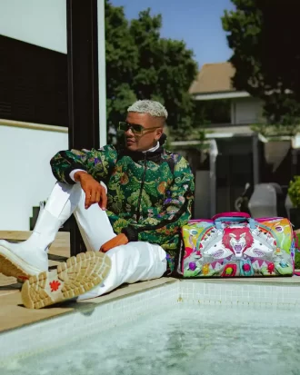 BORSA CHAOTIC UNIVERSE