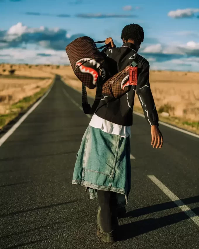 BORSA DA VIAGGIO SHARKS IN PARIS EFFETTO SFOCATO