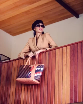 BORSA HENNY AIR TO THE THRONE