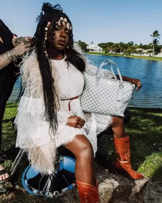 BORSA KNIT SHARKS IN PARIS IN CREMA