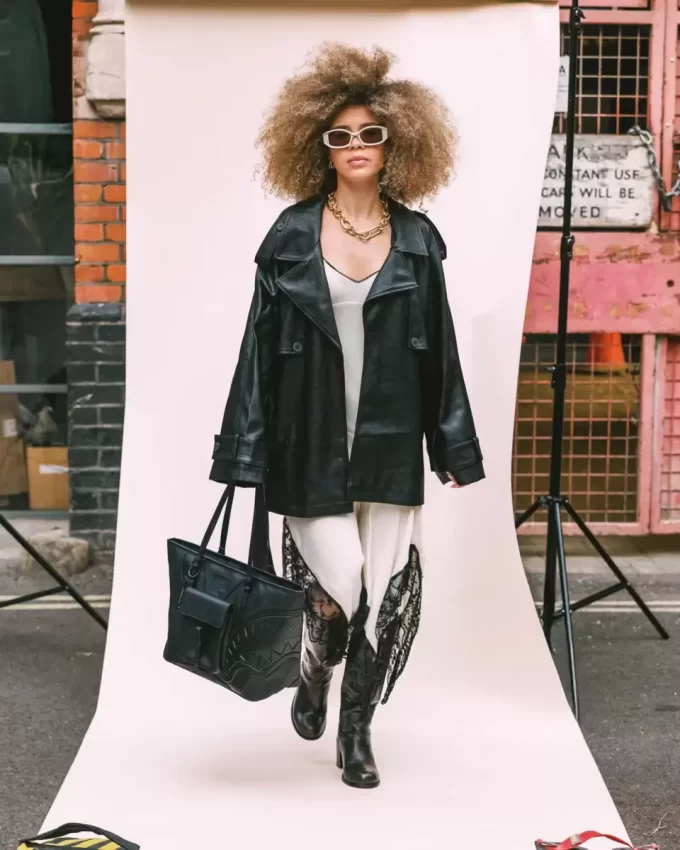 BORSA PRONTA PER IL RED CARPET DELLA SETTIMANA DELLA MODA DI LONDRA