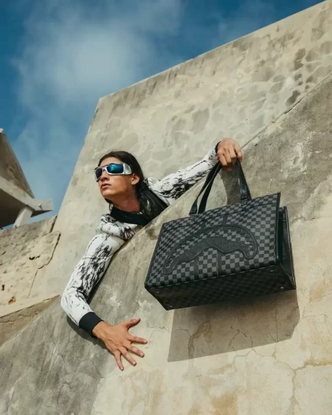 BORSA TORTUGA CHATEAU DI MEZZANOTTE BORSA TORTUGA CHATEAU DI MEZZANOTTE