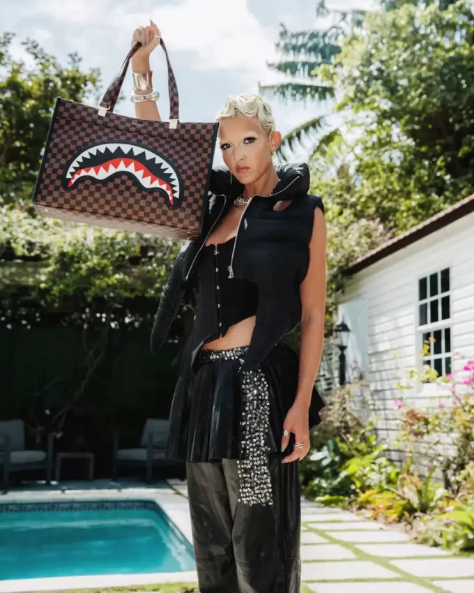 BORSA TORTUGA SAWTOOTH SHARKS IN PARIS BORSA TORTUGA SAWTOOTH SHARKS IN PARIS