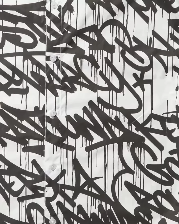 CAMICIA A MANICHE CORTE CON BOTTONI FRONTALI E GRAFFITI