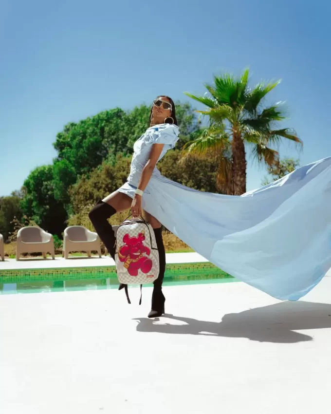 CHASE BANK: DIABLO TORNA A TROVARCI ZAINO (ROSE) (DLXV)