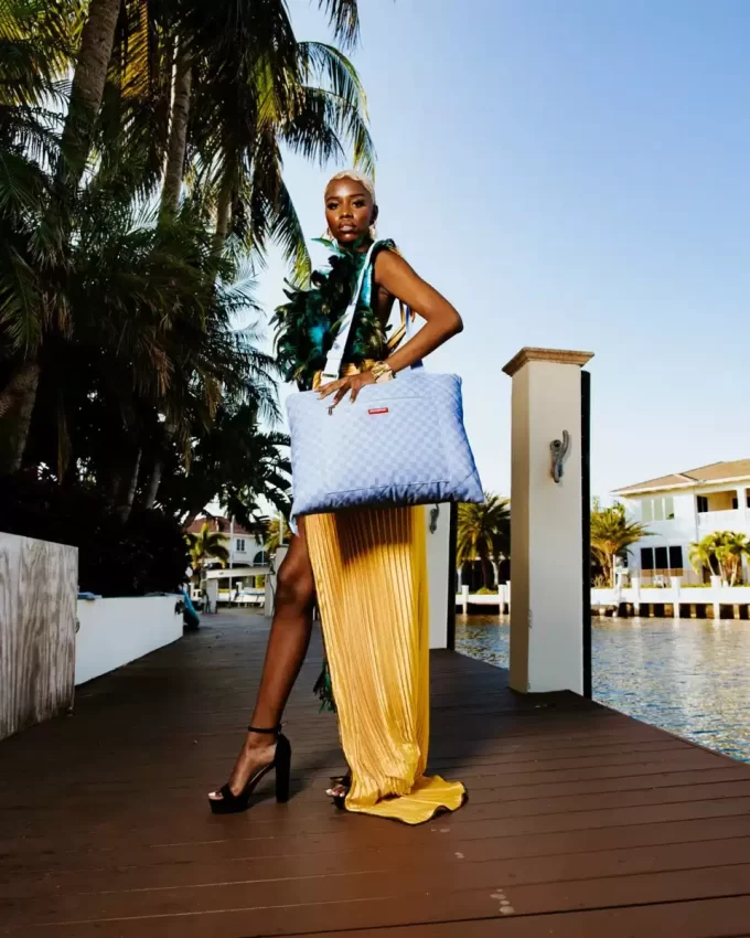 COPERTA DA SPIAGGIA RIPIEGABILE SHARK ISLAND, RESISTENTE ALL’ACQUA, BORSA TRASFORMABILE