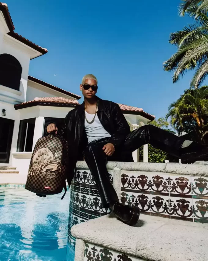 DBD CREATE TO SURVIVE DLXSV ZAINO