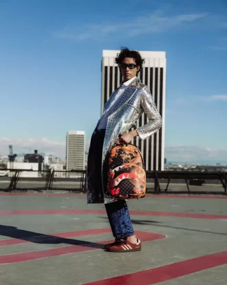 DIABLO HA UNA GRANDE GIORNATA, UOMO