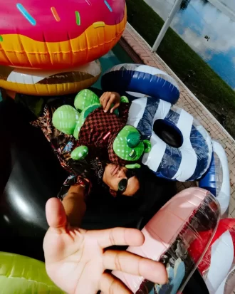 FELPA CON CAPPUCCIO SHARKS IN PARIS FADE AWAY ZAINO MONEYBEAR TEDDYBEAR