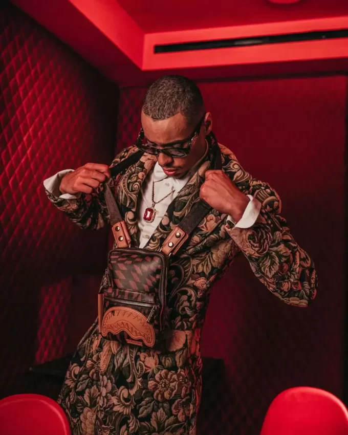 FIONDA TRIPPY HENNY FIONDA TRIPPY HENNY