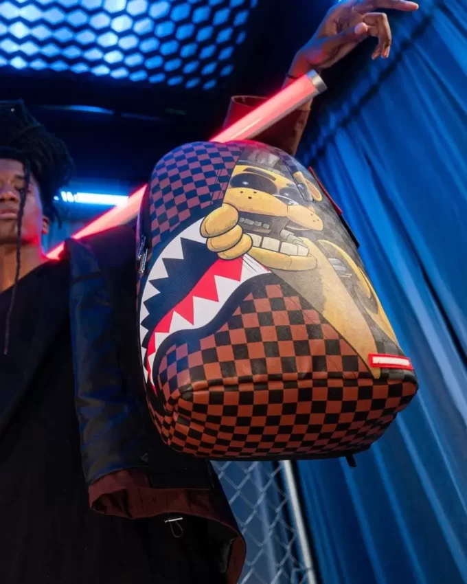 FIVE NIGHTS AT FREDDY’S: TI VEDO