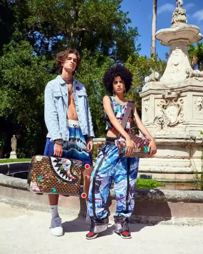 GARDEN OF SHARKS SHARKNAUTICS BAGAGLIO A MANO RIGIDO