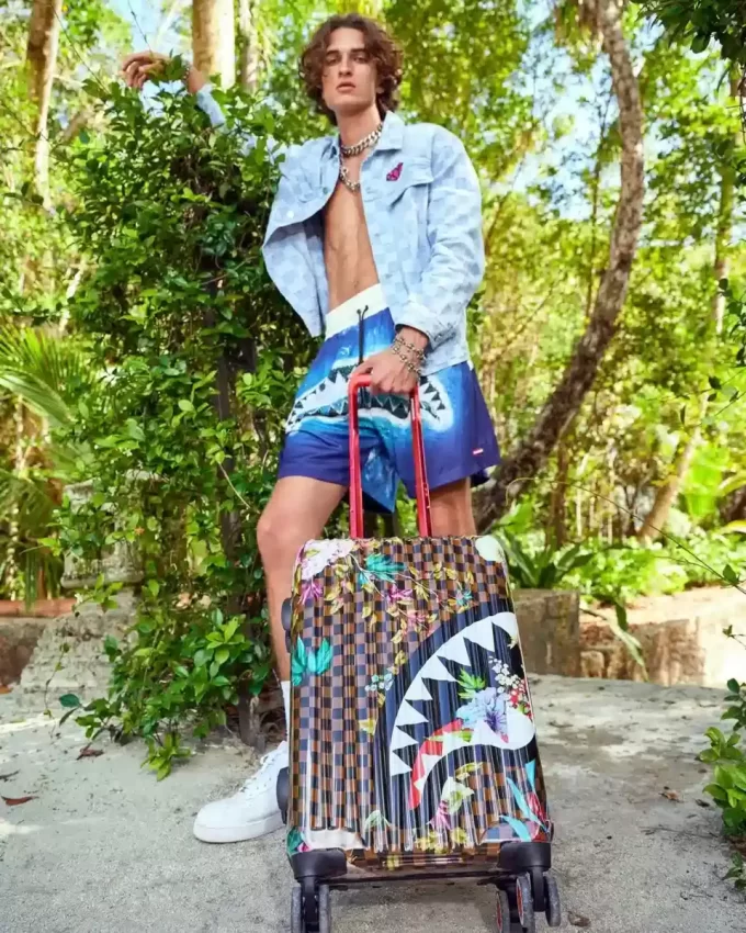 GARDEN OF SHARKS SHARKNAUTICS BAGAGLIO A MANO RIGIDO