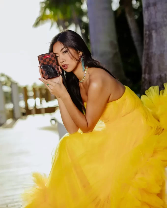 GLI SQUALI A PARIGI PRONTI AL DECOLLO PORTAFOGLIO CON ZIP ESTRAIBILE