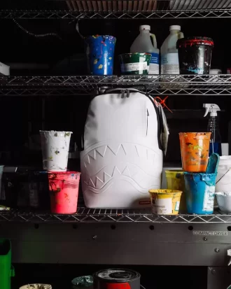 GRAFFITI ARTIST – CREA IL TUO ZAINO – 9 STENCIL INCLUSI