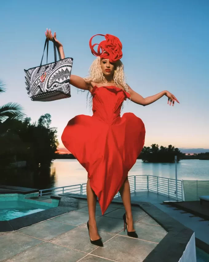 IA INTELLIGENCE AFRICANA LA BORSA SKYHAWK WING – COLLABORAZIONE SANDFLOWER