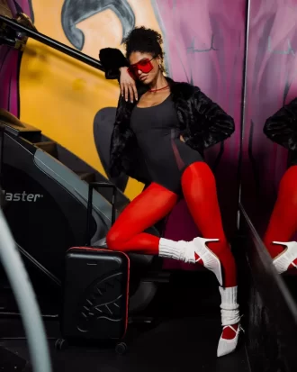 IL BAGAGLIO A MANO HERO SHARKITECTURE