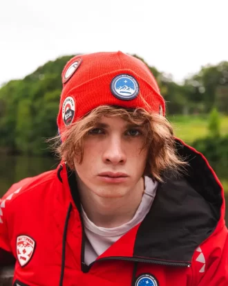 IL BERRETTO DELLA SPEDIZIONE GLOBALE IL BERRETTO DELLA SPEDIZIONE GLOBALE