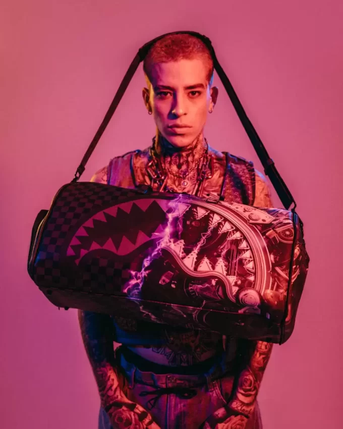 IL GRANDE BORSA DA VIAGGIO UNDERCURRENT