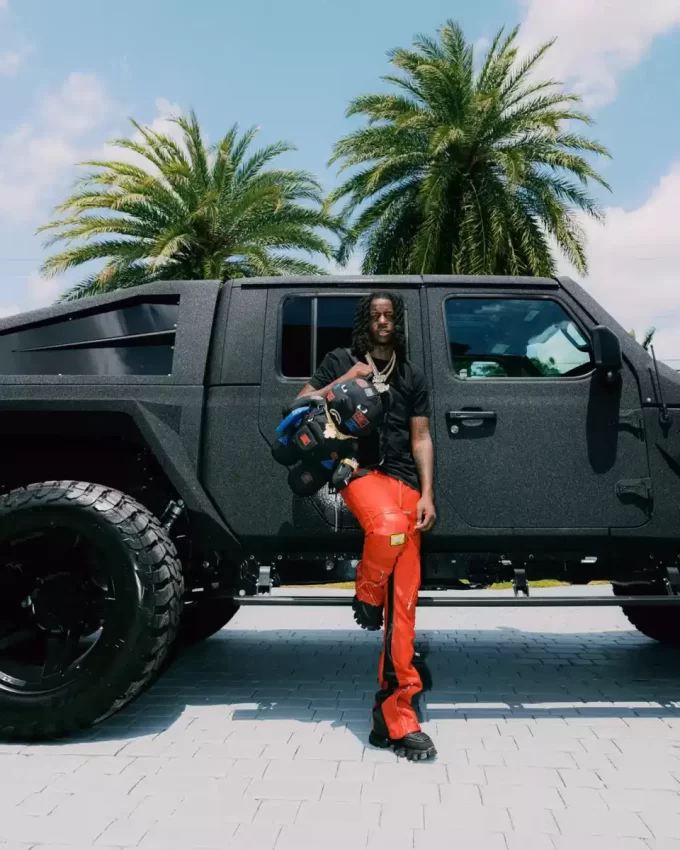 JAMES PRIMA CLASSE HO RICEVUTO QUESTI FRANCOBOLLI MONEYBEAR