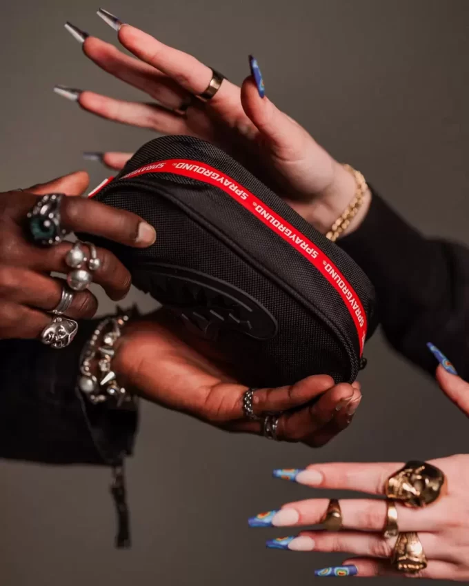 LA BORSA DELL’EROE