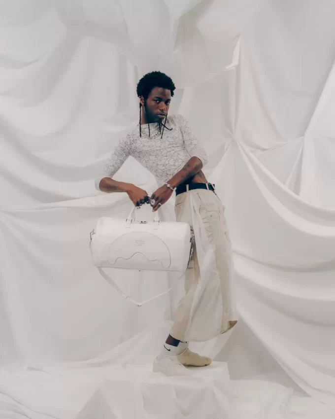 LA SEDE CENTRALE – BORSA RIFLESSIONE