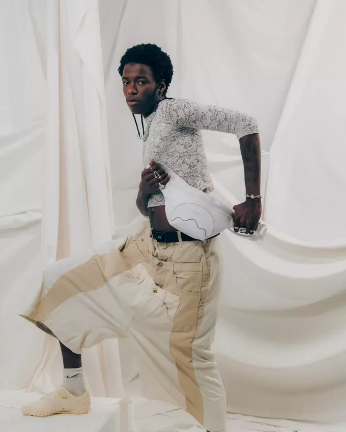 LA SEDE CENTRALE – REFLECTION SAVVY CROSSBODY