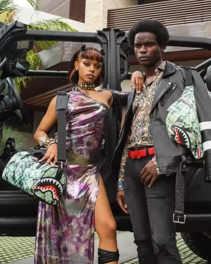 MAMA I MADE IT SAVVY CROSSBODY