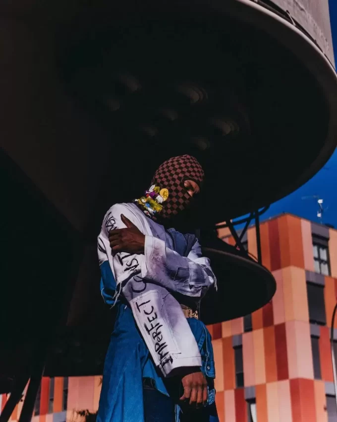 MASCHERA DA PASSEGGIO CHASE BANK