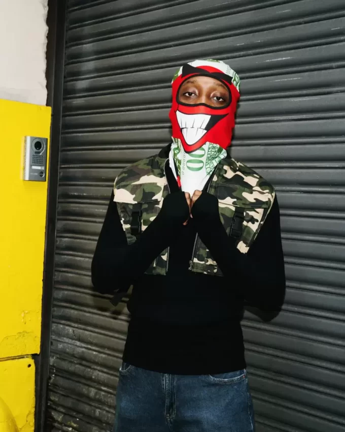 MASCHERA DA PASSEGGIO MONEY BOY (ROSSA)