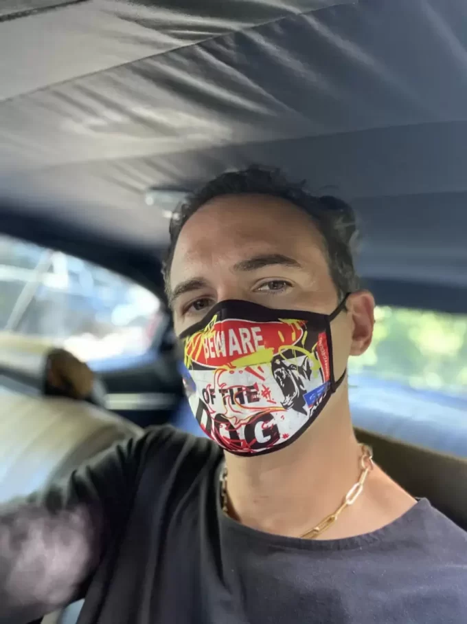 MASCHERINA ADATTABILE PER ADULTI “ATTENZIONE AL CANE”