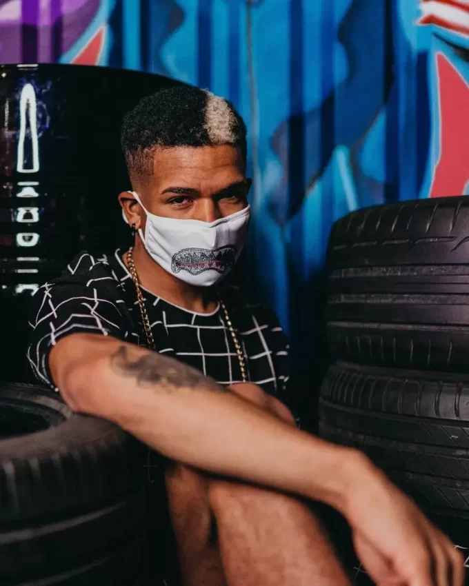 MASCHERINA IN POLIESTERE TRINITY DIAMOND SHARK (BIANCO) MASCHERINA IN POLIESTERE TRINITY DIAMOND SHARK (BIANCO)