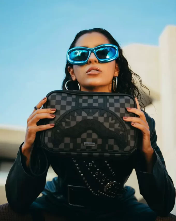 MATTONE DA TOELETTATURA MIDNIGHT CHATEAU