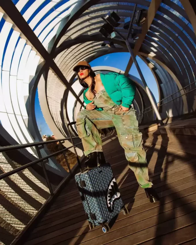 MIDNIGHT MAGIC SHARKS IN PARIS BAGAGLIO A MANO RIGIDO