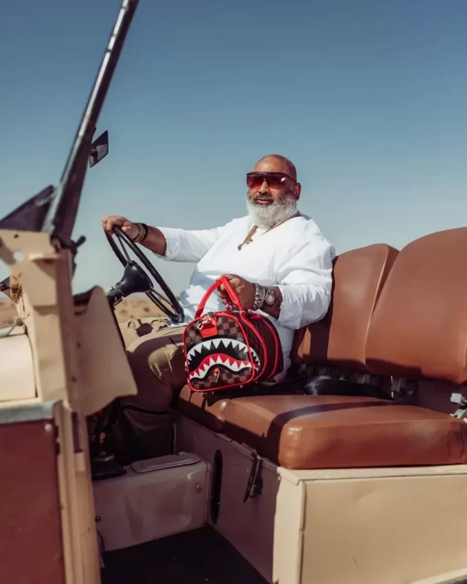 MINI BORSA DA VIAGGIO “ALL OR NOTHING SHARKS IN PARIS”