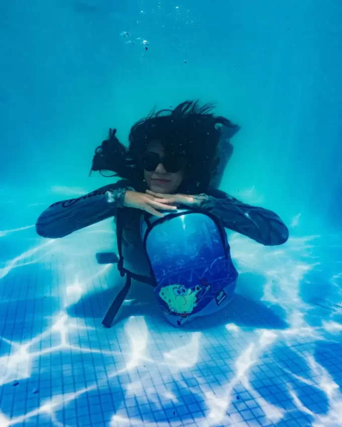 MINI ZAINO SPONGEBOB BLOWING BUBBLES DLXR MINI ZAINO SPONGEBOB BLOWING BUBBLES DLXR