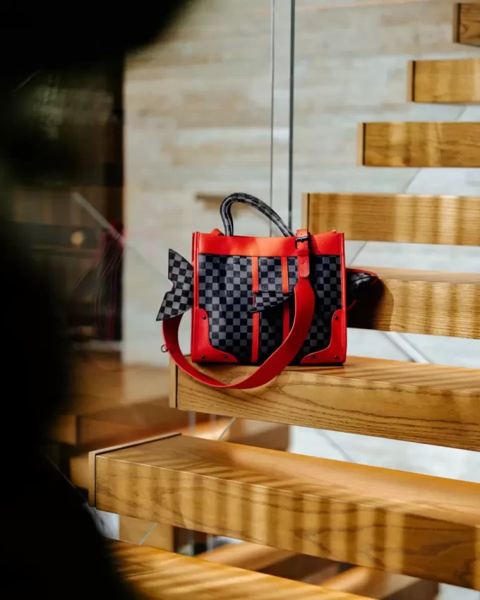 MONACO SHARK CLUB BORSA SHARK BREAKTHRU