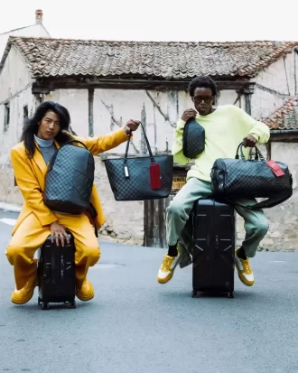 NIGHTSHARKS WORLDWIDE SHARKITECTURE BAGAGLIO FULL SIZE