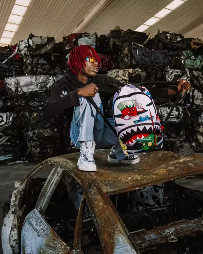 NON RIESCO A PRENDERMI LO ZAINO