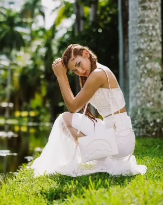 POCHETTE CROSSOVER SECRET LIFE OF PEARLS