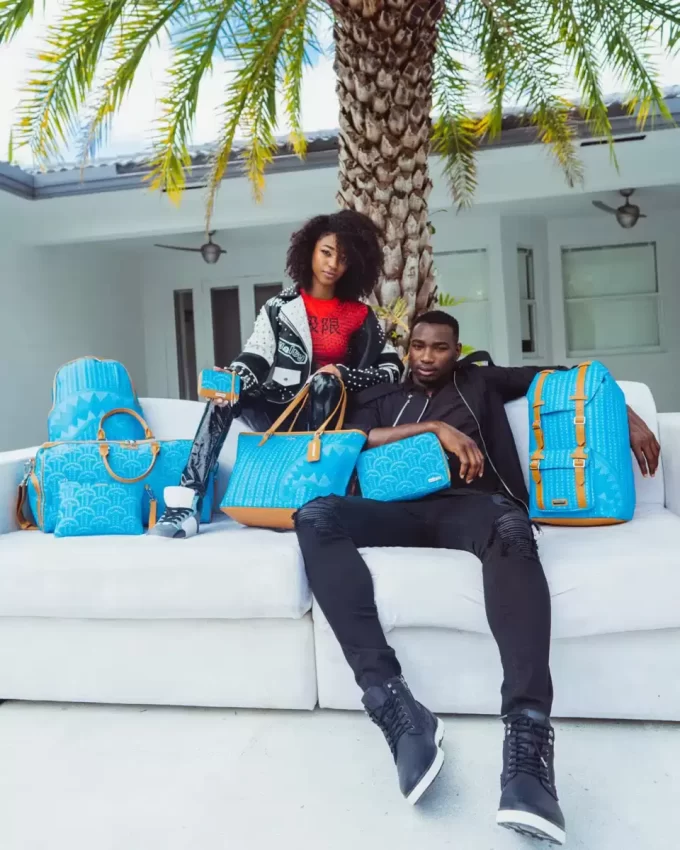 PORTAFOGLIO TURCHESE ILLUCHAINS